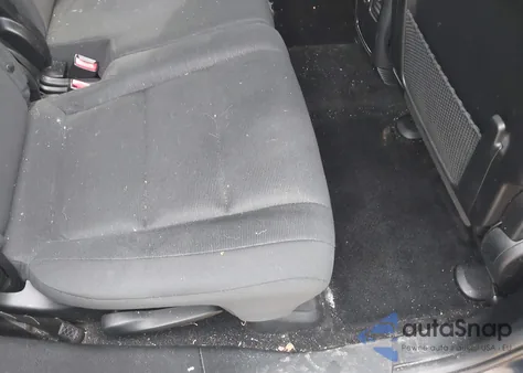 2014 Jeep Grand Cherokee Laredo z USA, uszkodzony, nr VIN 1C4RJFAG7EC516557